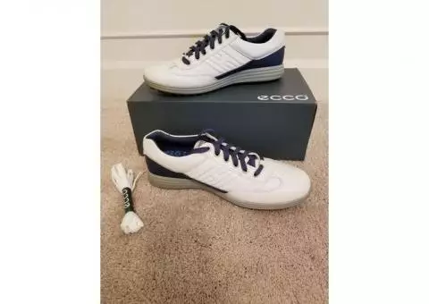 Golf Shoes - Size 9.5